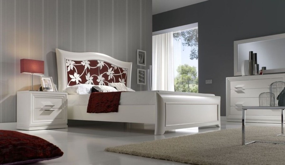 Испанский спальный гарнитур