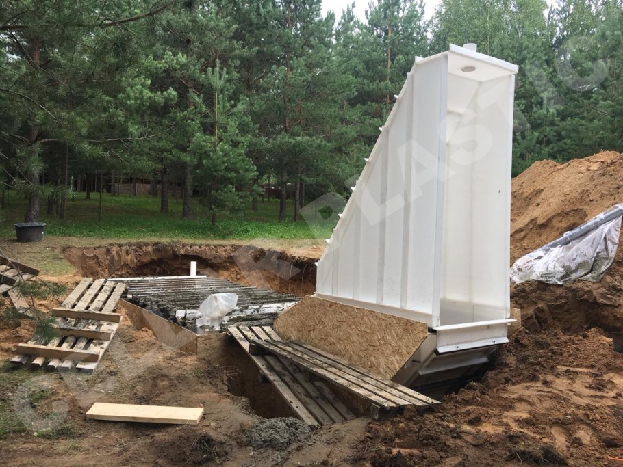 Пластиковый погреб Cellar