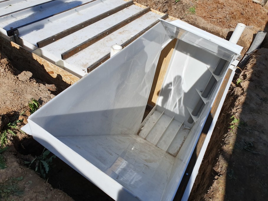 +7952357-90-90 Погреб монтаж