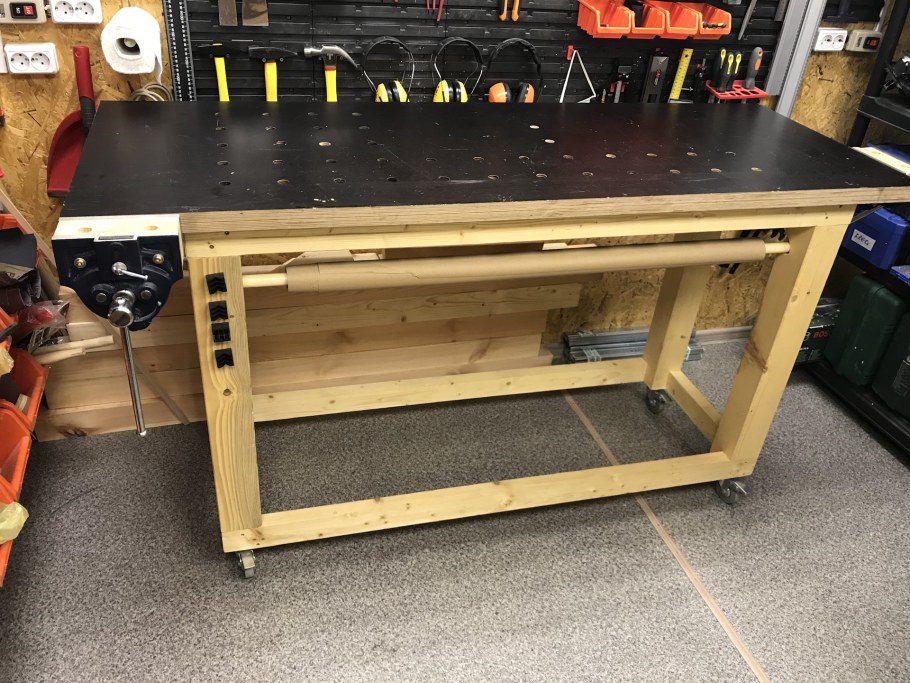 Верстак Чака Хедлунда