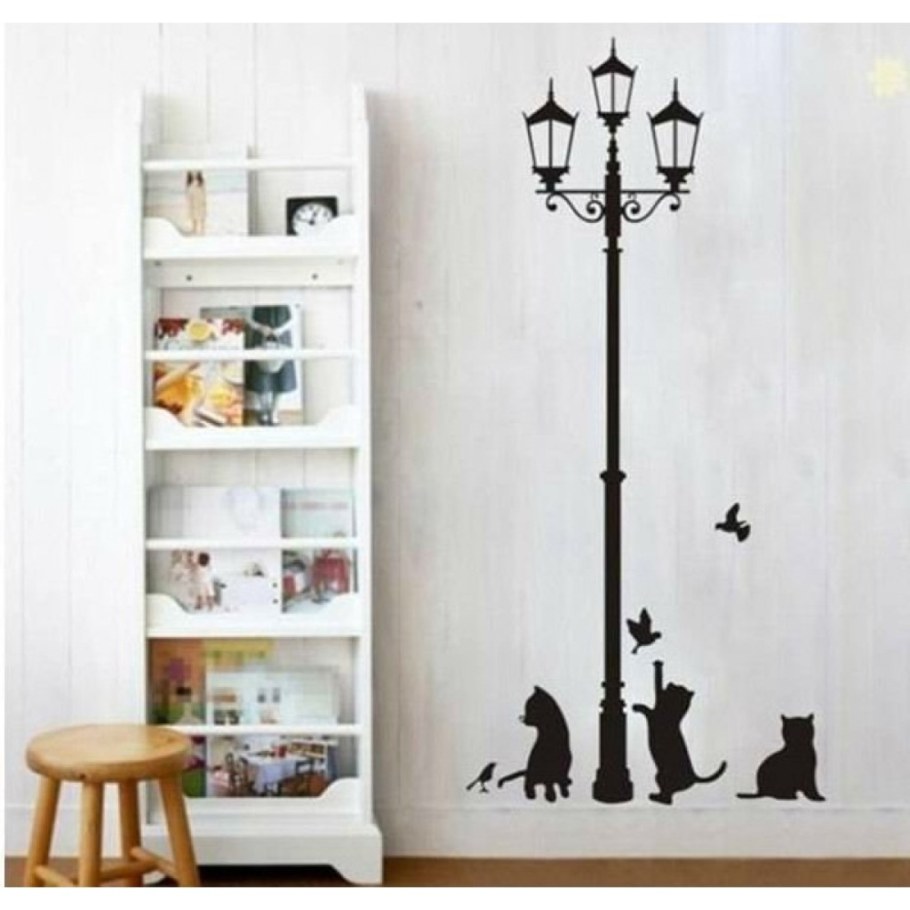 Интерьерная наклейка на дверь фонарь