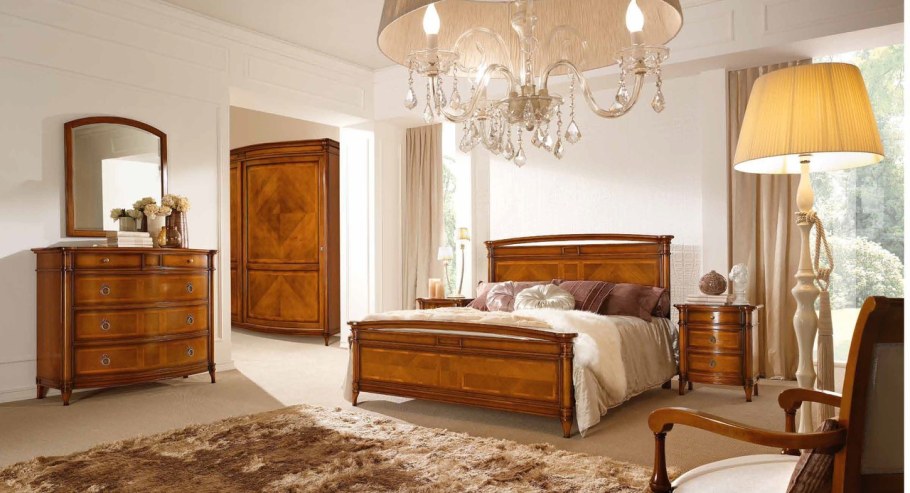 Спальный гарнитур Италия классика
