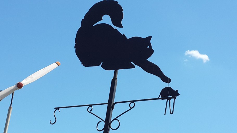 Флюгер с динамомашиной