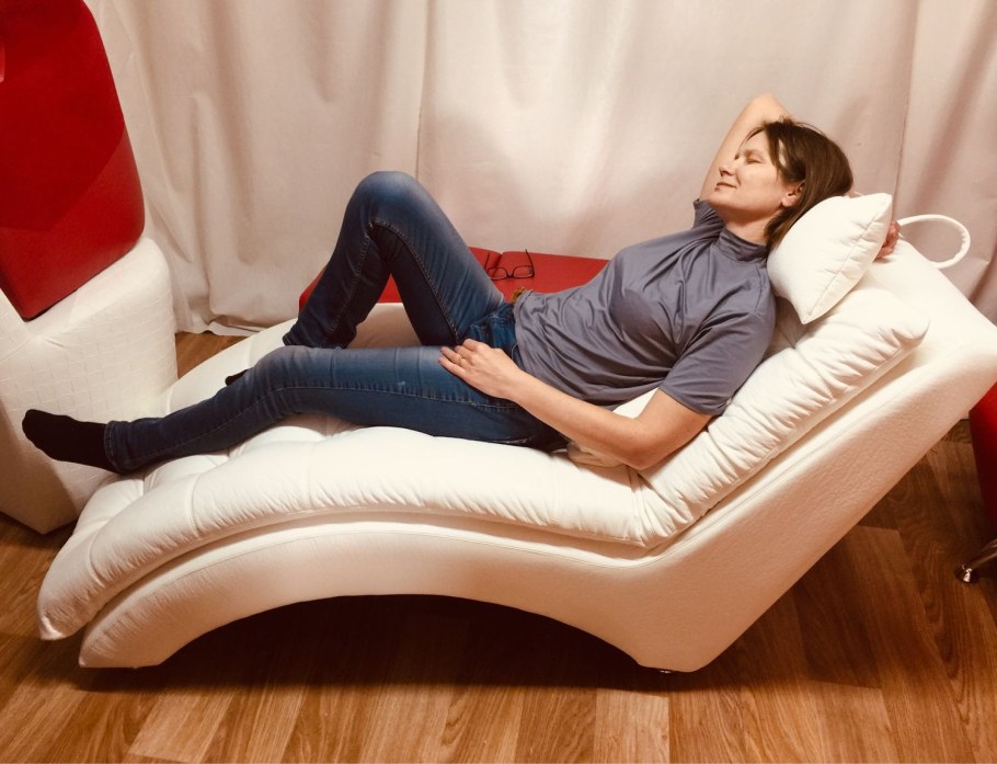 Удобное кресло для сна