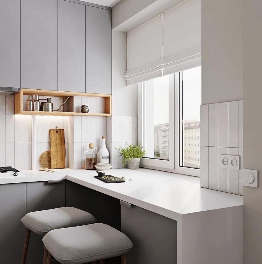 Кухня со столешницей у окна