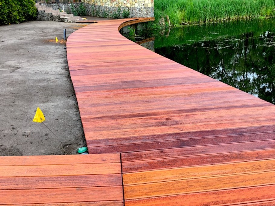 Терраса из Мербау