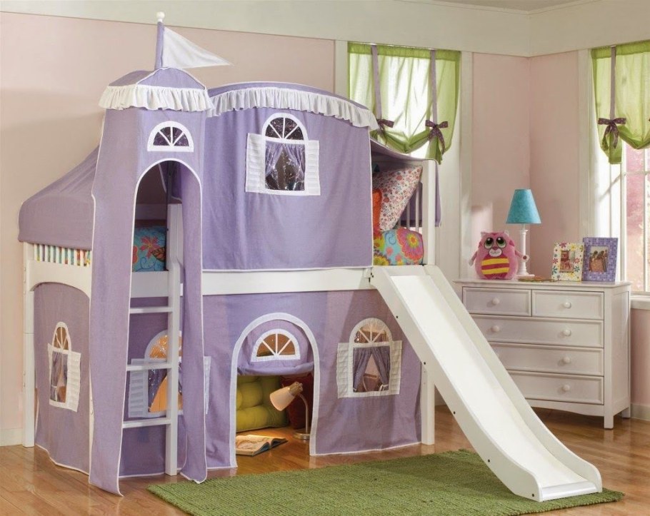 Двухэтажная кровать с горкой для девочек