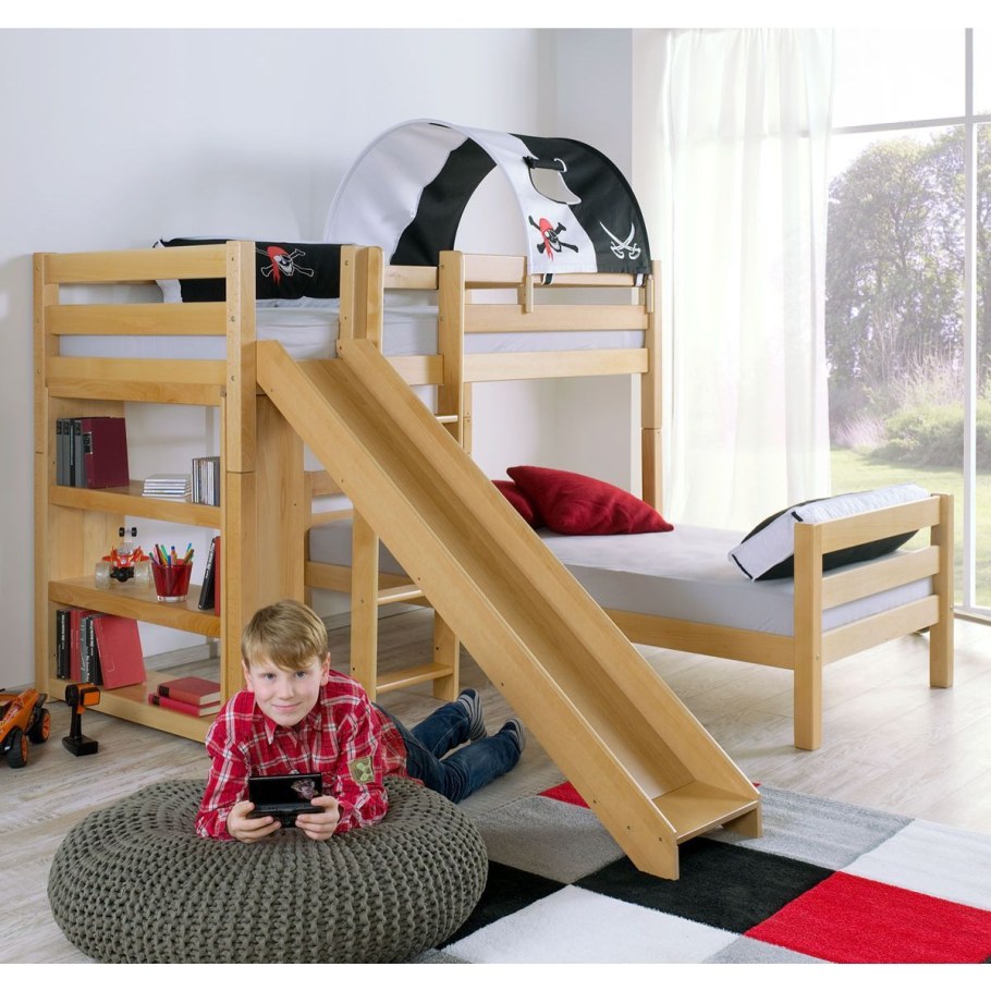 Кровать с горкой для детей