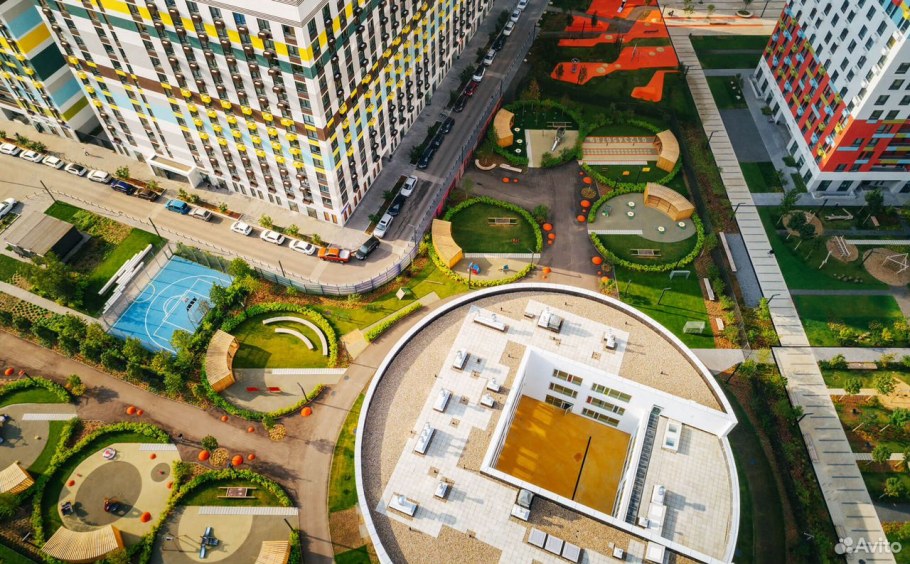 Варшавское шоссе 141 двор-парк