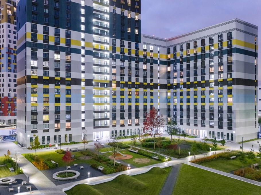 Варшавское шоссе 141 двор-парк