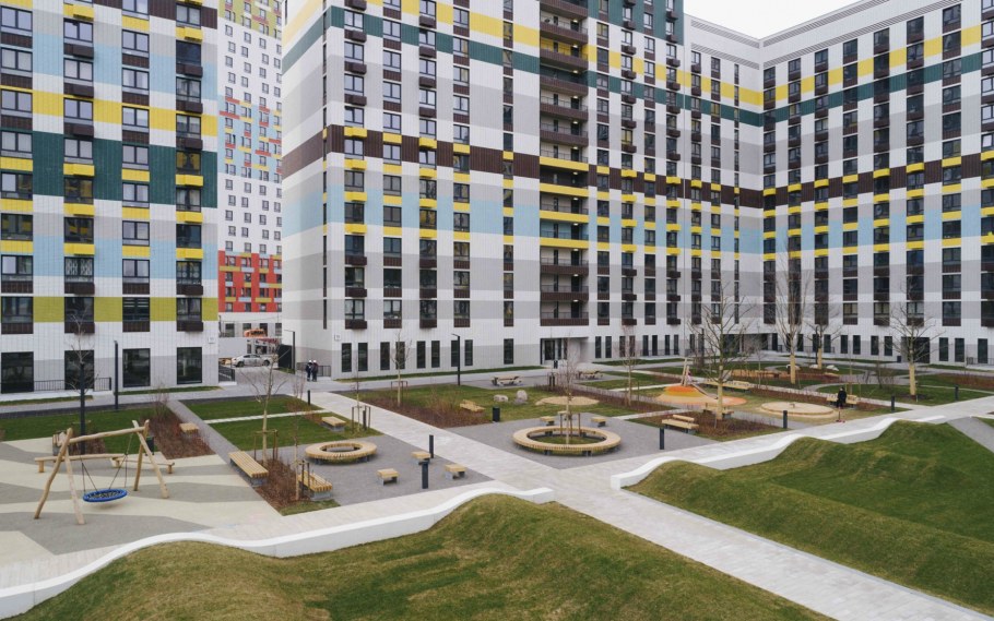 Пик Варшавское шоссе двор