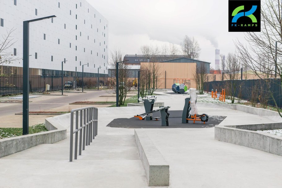 Варшавское шоссе скейтпарк