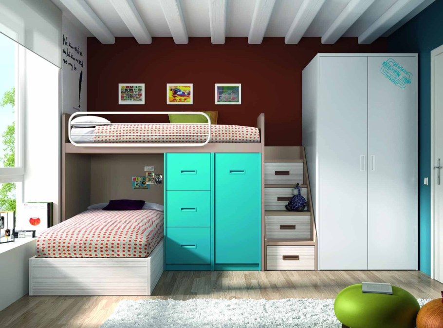 Детский гарнитур с двухъярусной кроватью