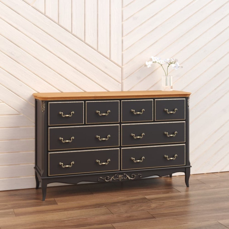 Комод во французском стиле