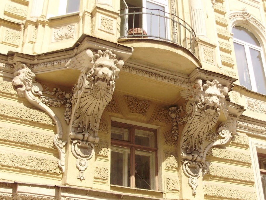 Львы маскароне Санкт Петербург