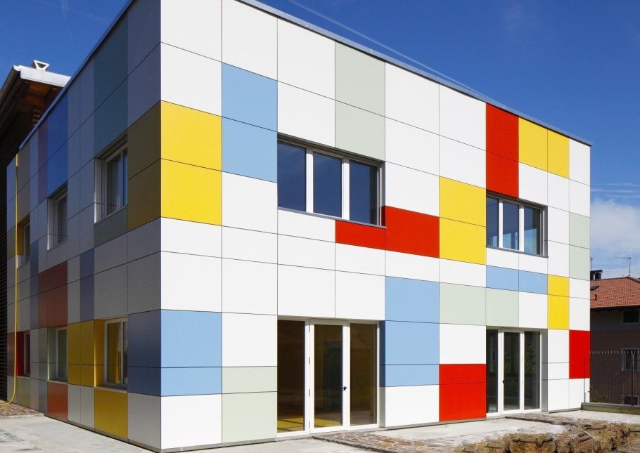 Керамогранит и композит фасад