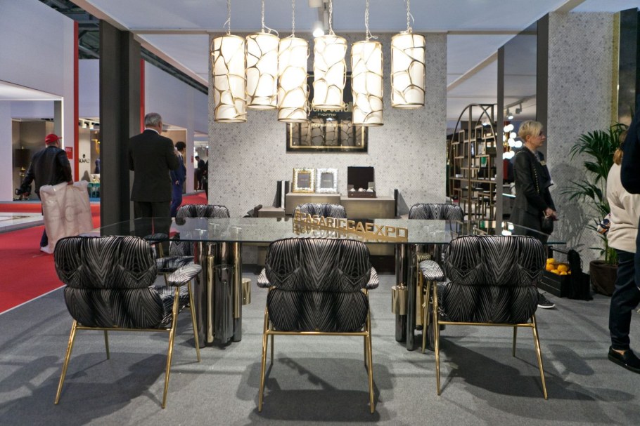 Выставка мебели в Милане