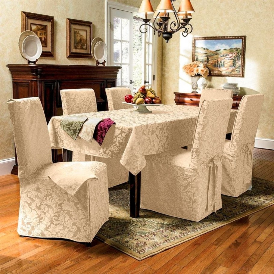 Чехол на стул