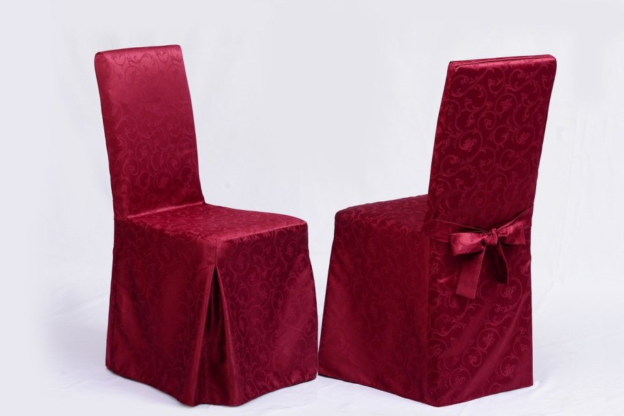 Чехлы на банкетные стулья