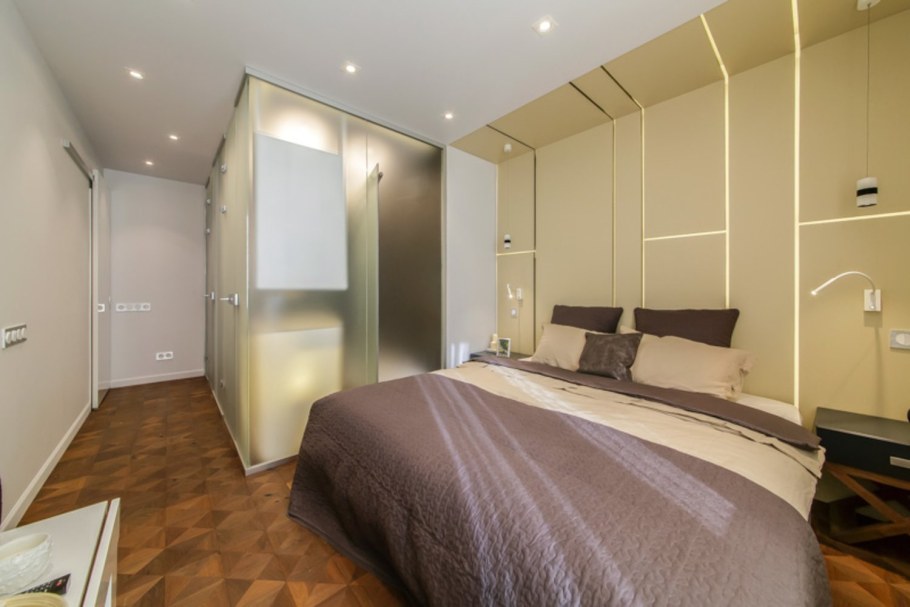 Спальня с гардеробной в 20 кв м