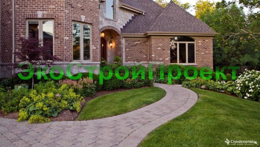 Дорожки на участке загородного дома