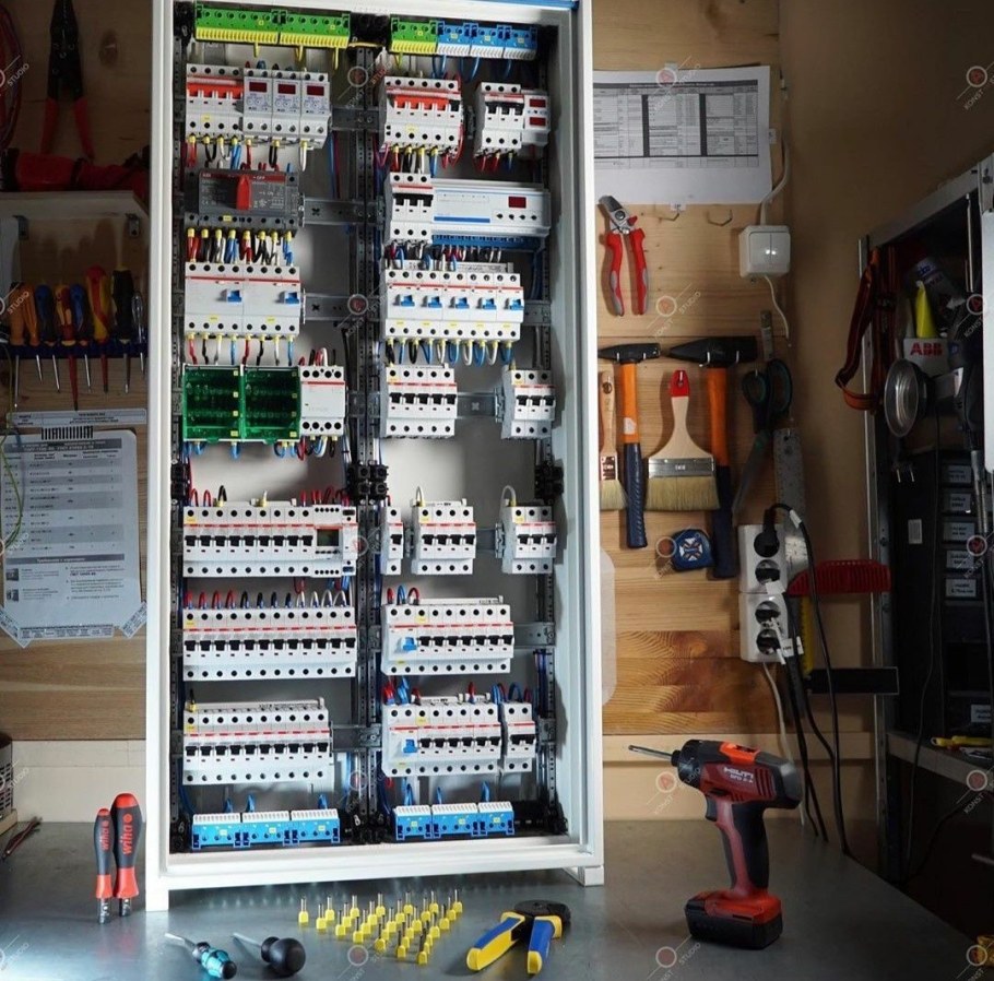 Подставка для сборки электрощитов