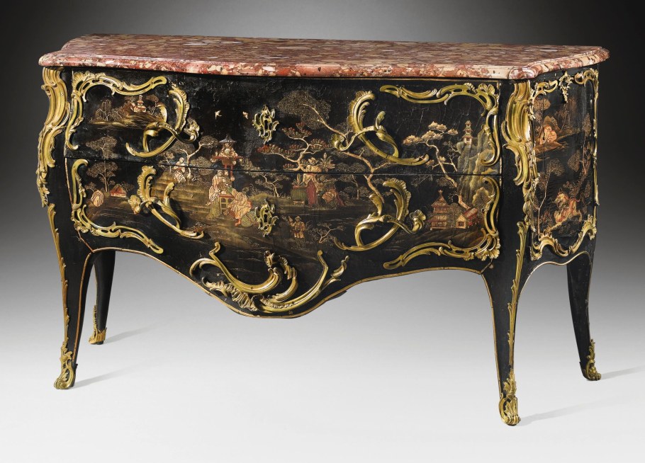 "Antiquite et objets d'Art" poupee livre