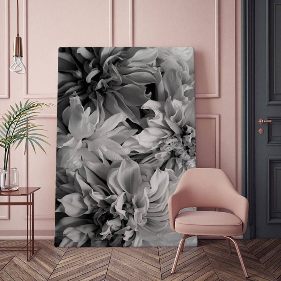 Модные цветы в интерьере 2020