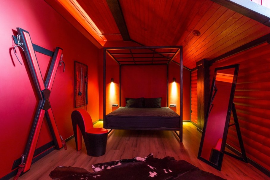 Спальня в эротическом стиле