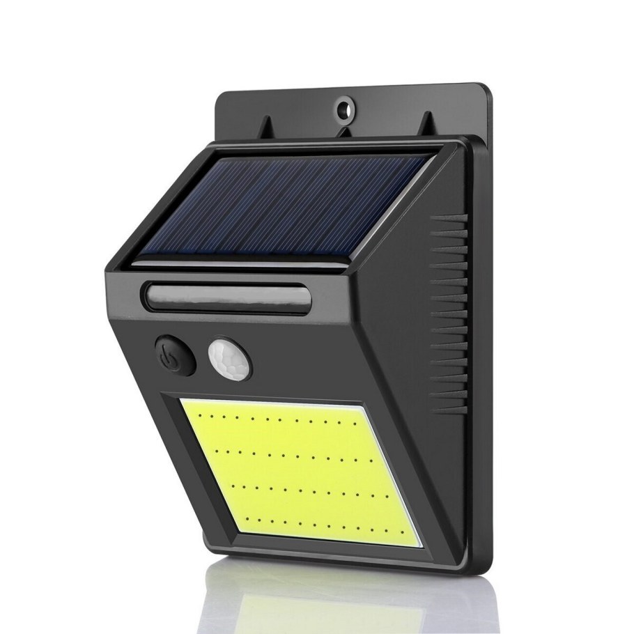 Светодиодный уличный светильник с датчиком движения Solar Motion sensor Light