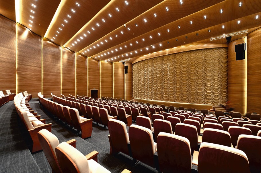 Акустические панели для концертных залов