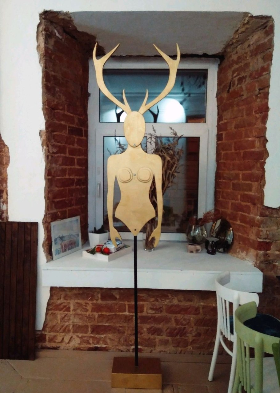 Манекен дизайнерский