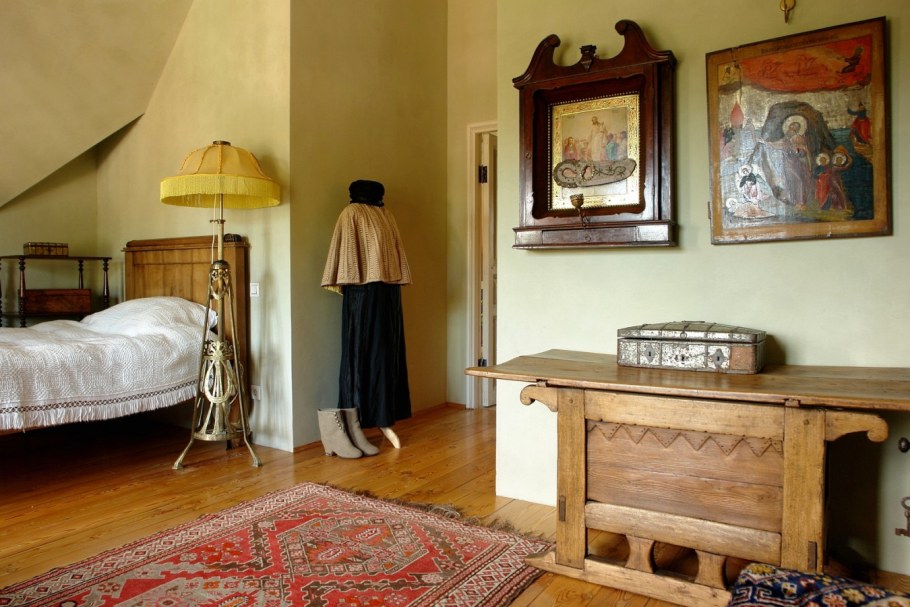 Кровать бидермейер 19 век