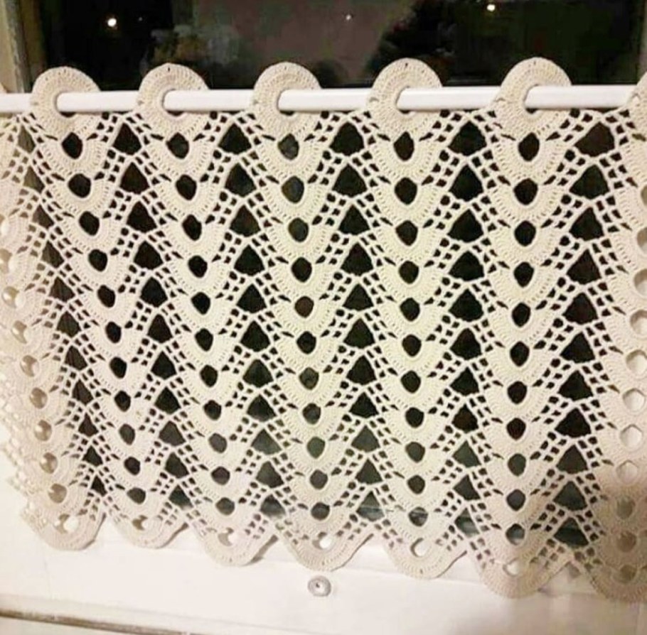 Шторы крючком для кухни