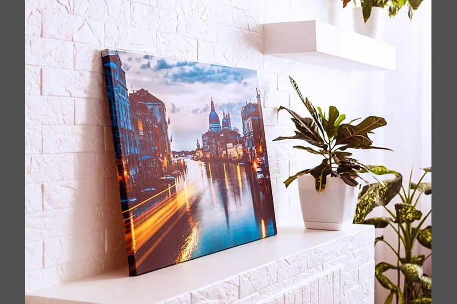 Печать на холсте