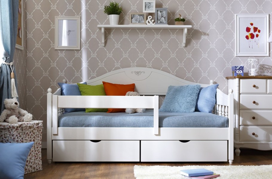 Тахта Тимберика Айно