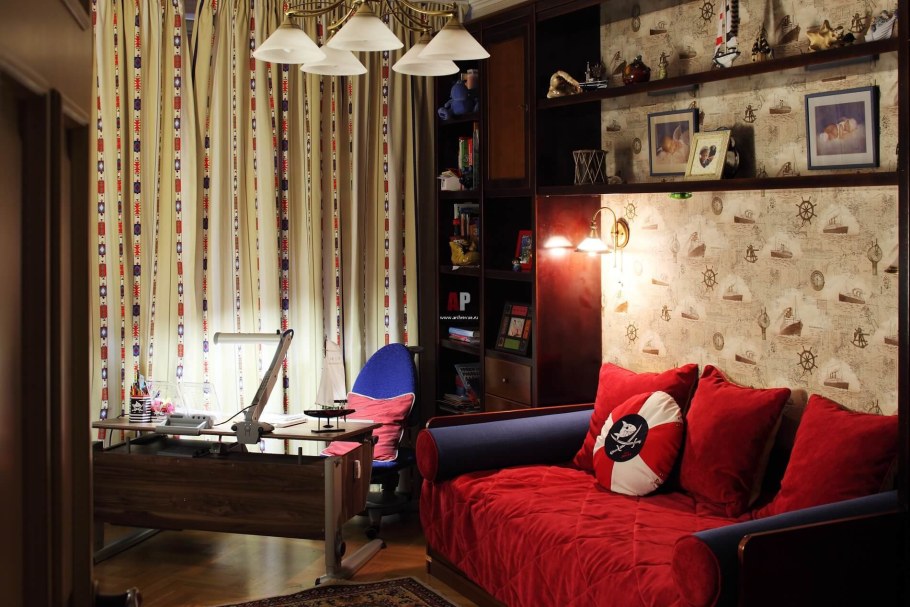 Диван в комнату подростка