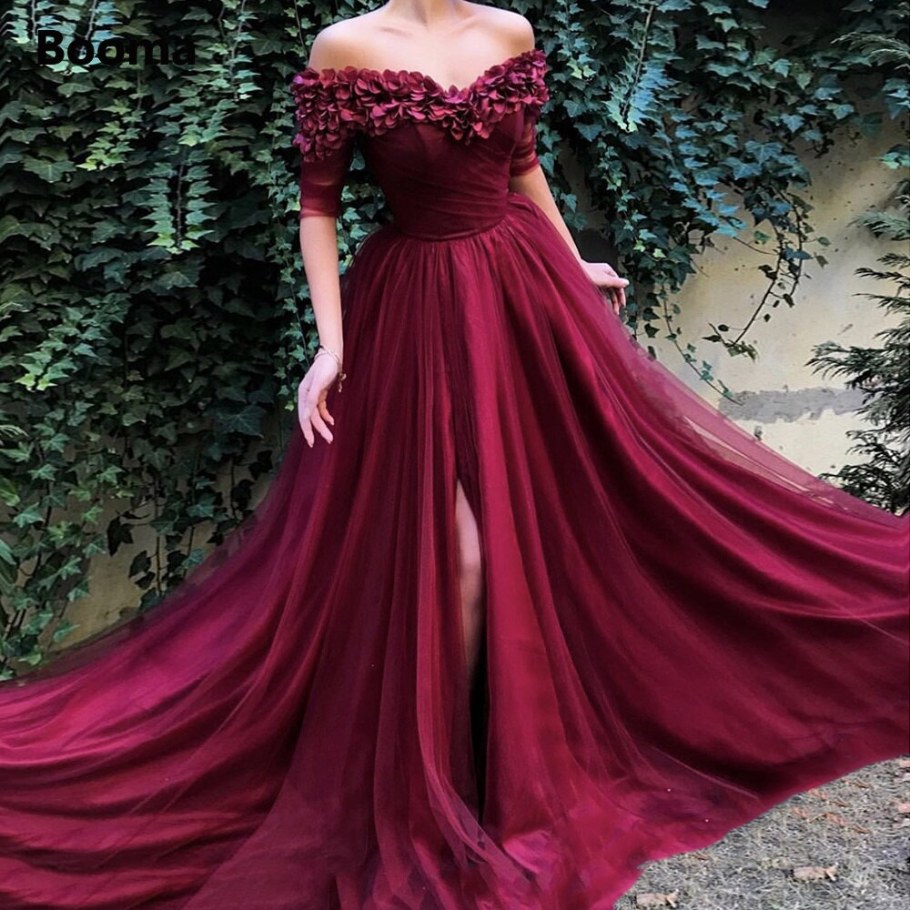 Бордовое вечернее платье