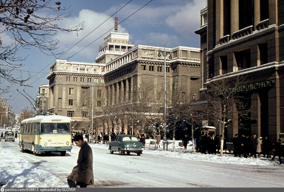 Кинотеатр Низами в Баку 1950 год