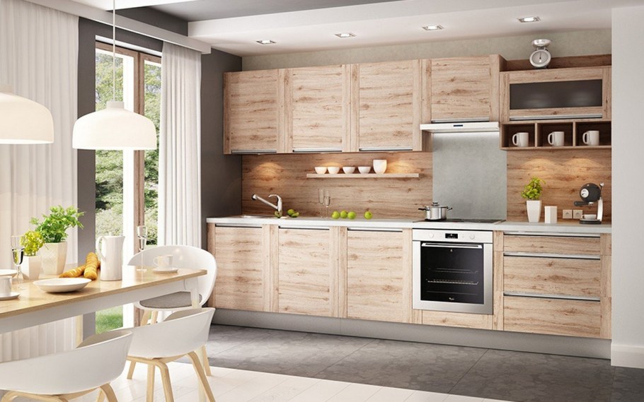 Кухня с фасадами под дерево