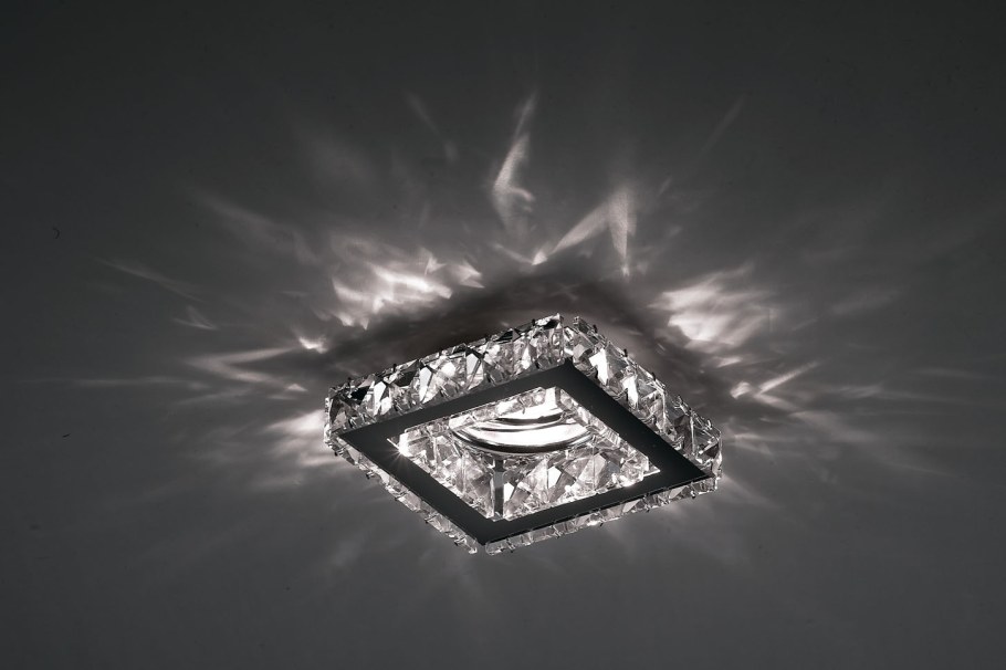 Встраиваемый светильник Novotech 370168 Neviera