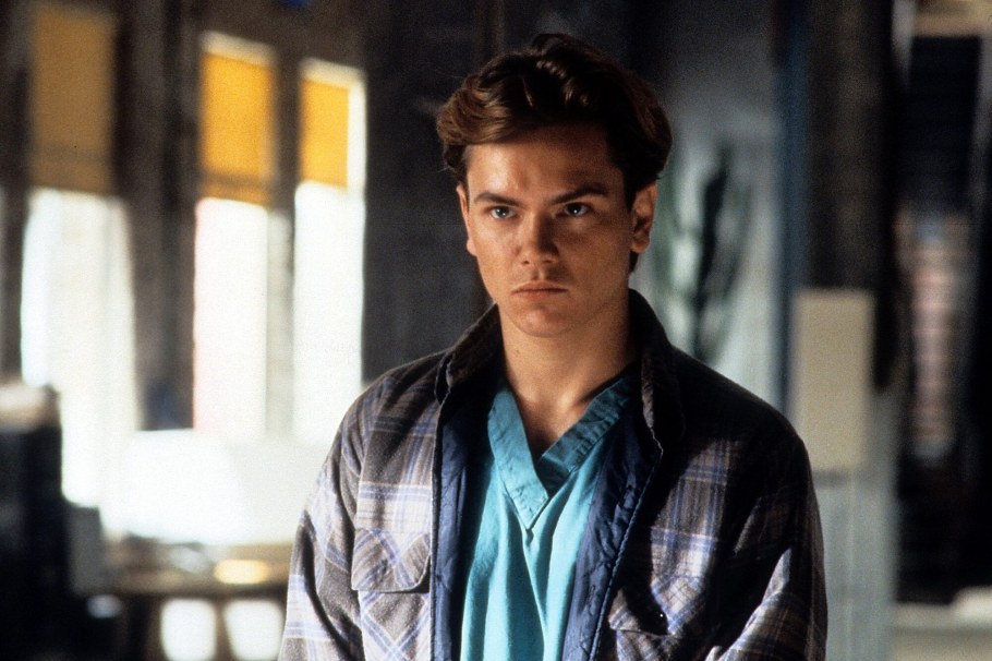 Ривер Феникс