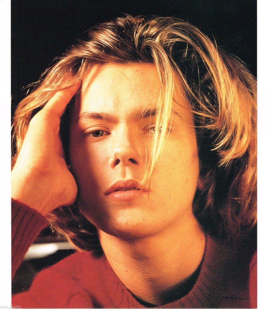 Ривер Феникс