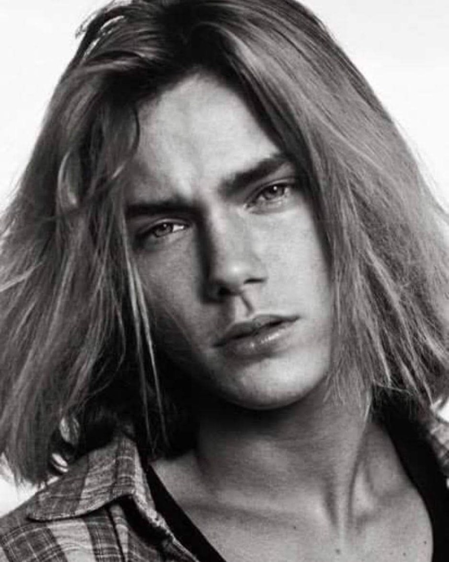 Ривер Феникс 1993