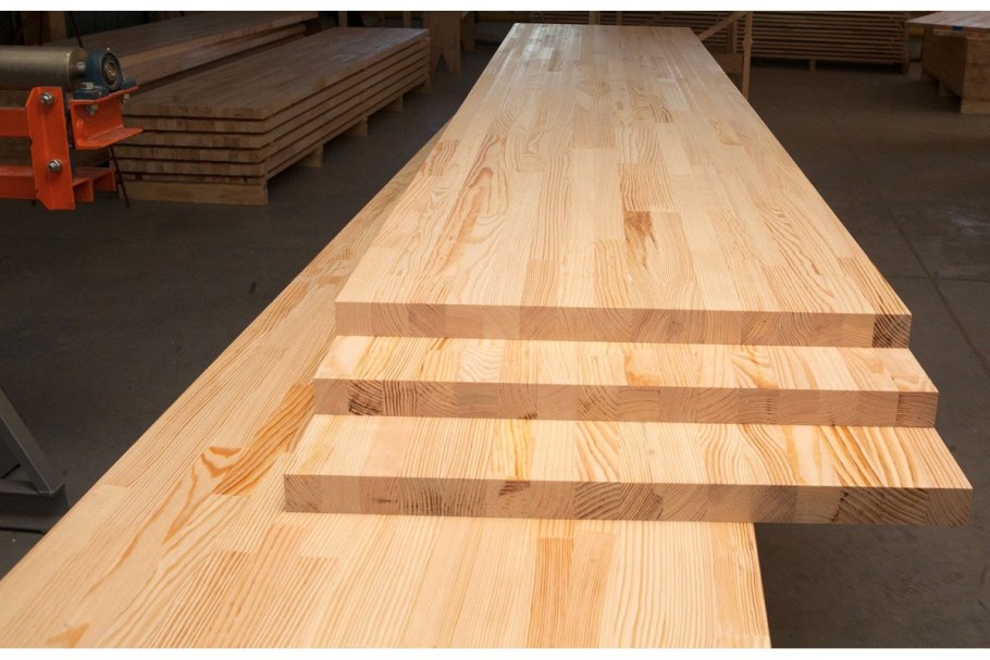 Мебельный щит лиственница цельноламельный