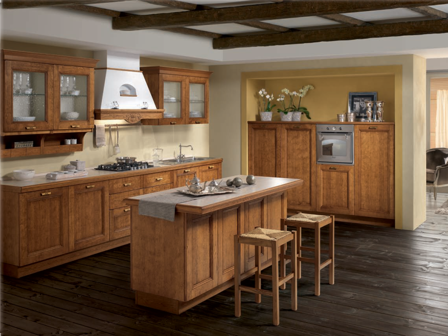 Кухонный гарнитур дерево массив