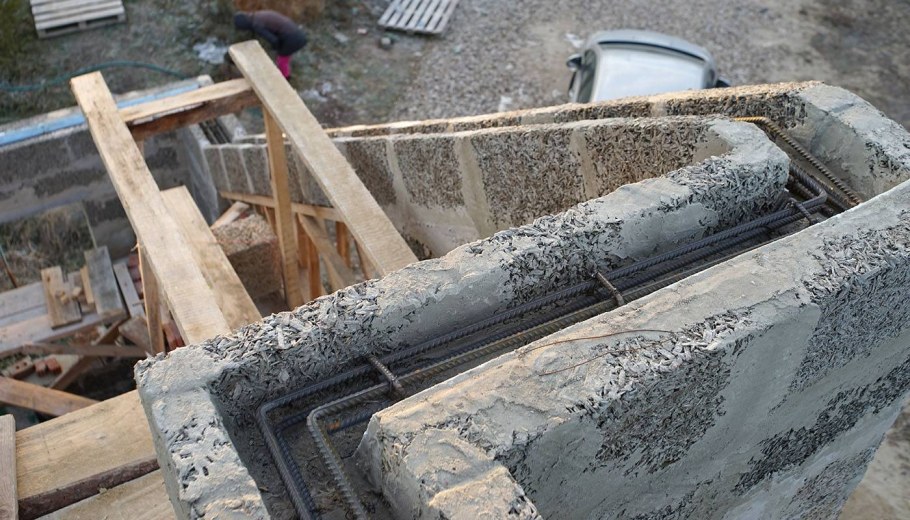 Монолитный арболит армопояс