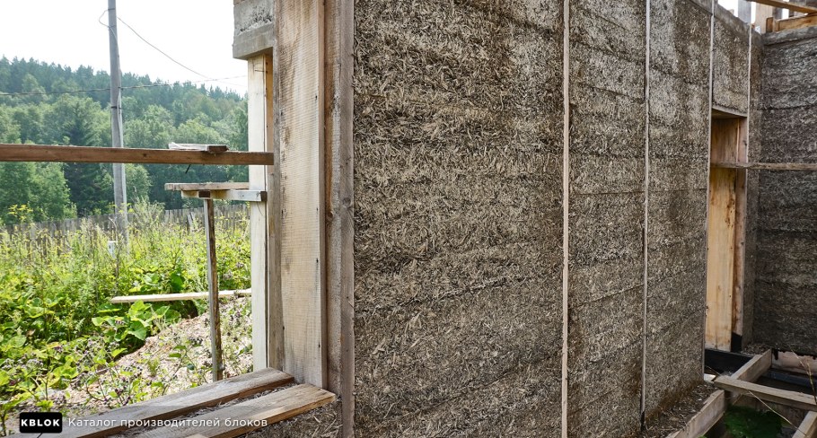 Литые стены из арболита