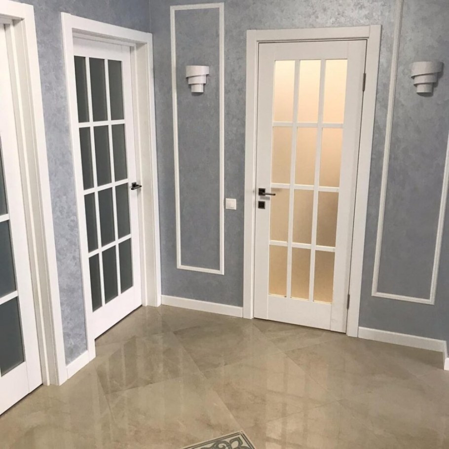 Двери английская решетка в интерьере