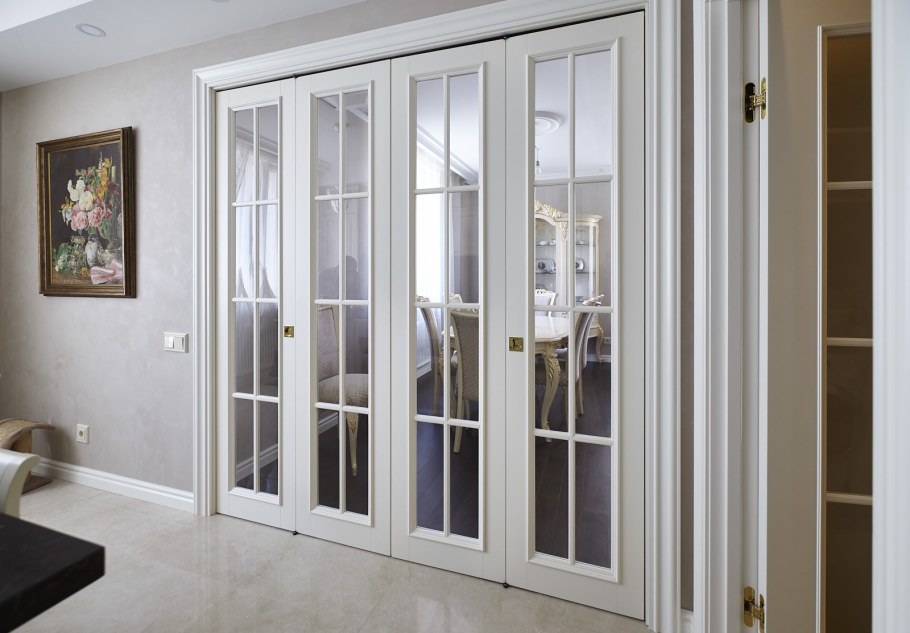 Дверь книжка с фрамугой межкомнатная